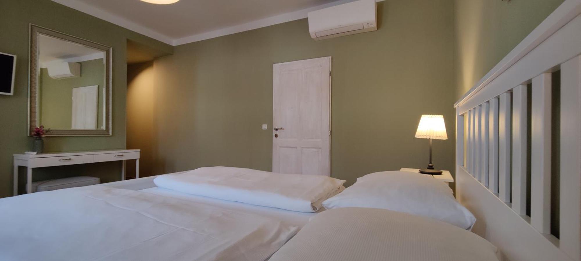 Sabines Apartments Ferienwohnungen Фрауэнкирхен Экстерьер фото